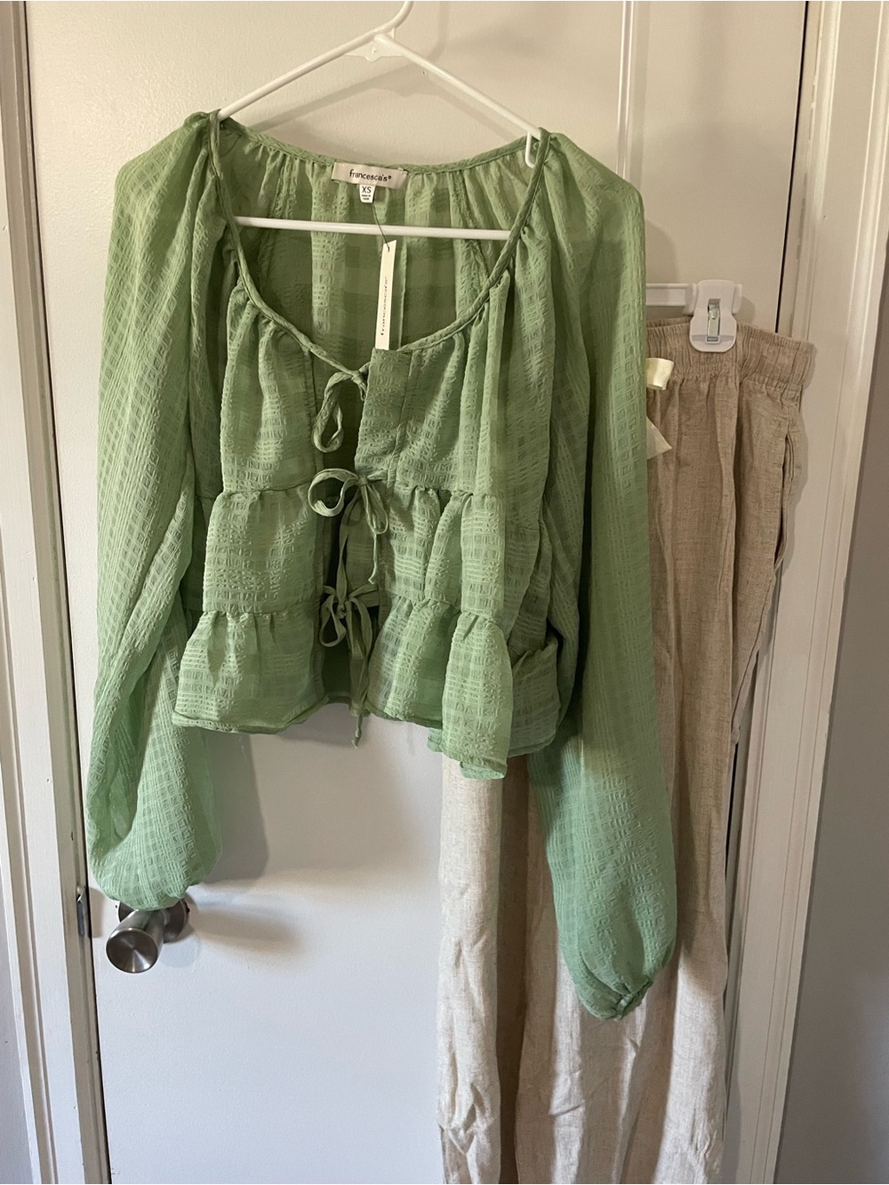 Pinterest Soft Girl Fairycore 2 Piece Outfit Green Ruffle Top Linen Pants NWT - Picture 9 of 9